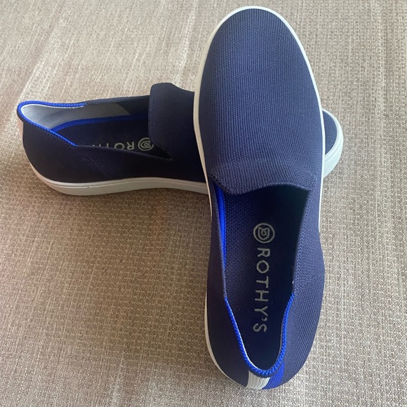 EUC Rothy’s Slides - Picture 1 of 7